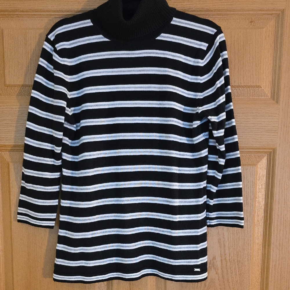 Tommy Hilfiger Black and White Striped Turtleneck Sweater Sz Sp